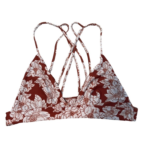 Acacia Bikini Top in ‘Rust Magnolia’ - Picture 1 of 3